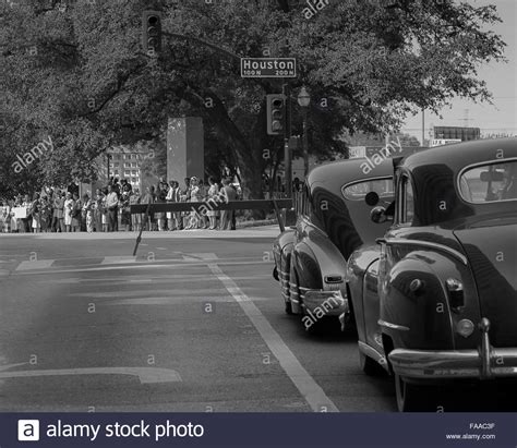 Jfk motorcade assassination hi-res stock photography and images - Alamy