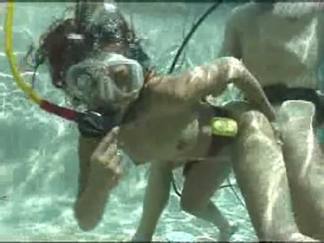 Passionate Scenes UnderWater Fetish UnderWater Porn Videos Page