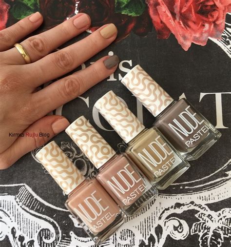 Pastel Nude Ojeler Kırmızı Rujlu Blog