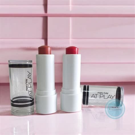 Bálsamo Labial Cor da At Play Nude Red Mary Kay Shopee Brasil