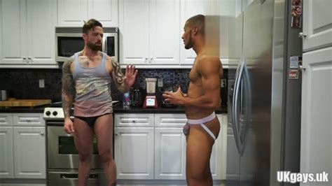 Muscle Gay Anal Sex And Cumshot BoyFriendTV