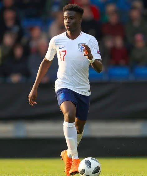 Bukayo Saka Biography Wiki Parents Age Ethnicity Career