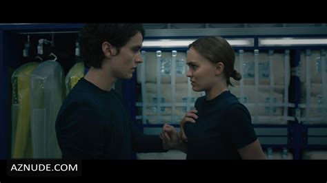 Voyagers Nude Scenes Aznude