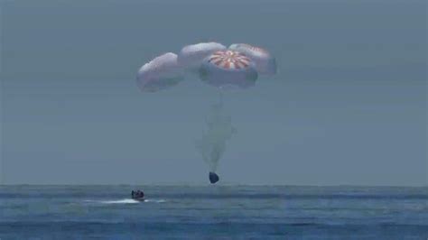 Two NASA Astronauts Aboard the SpaceX Crew Dragon “Endeavour ...