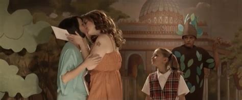 Nude video celebs Marisol Gasé sexy Smuack 2015