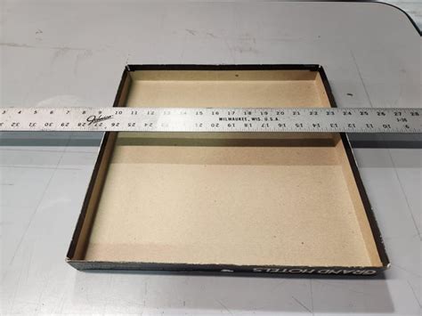 How to fix a warped or slightly crushed box. : r/Jigsawpuzzles