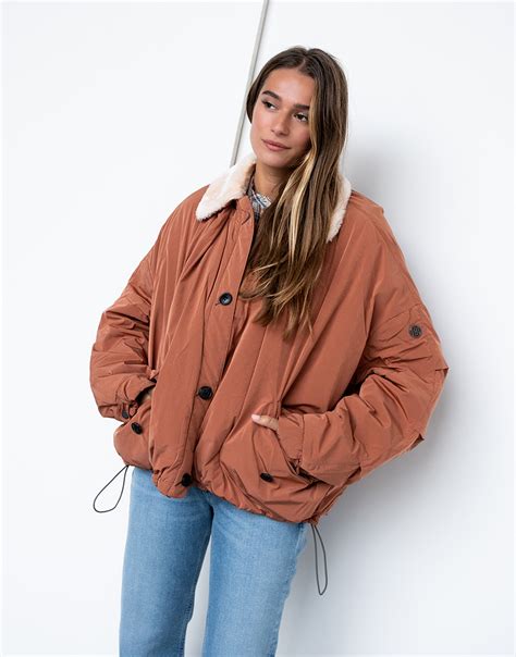 Blonde No Claire Jas Cinammon Grey Green Style Secret