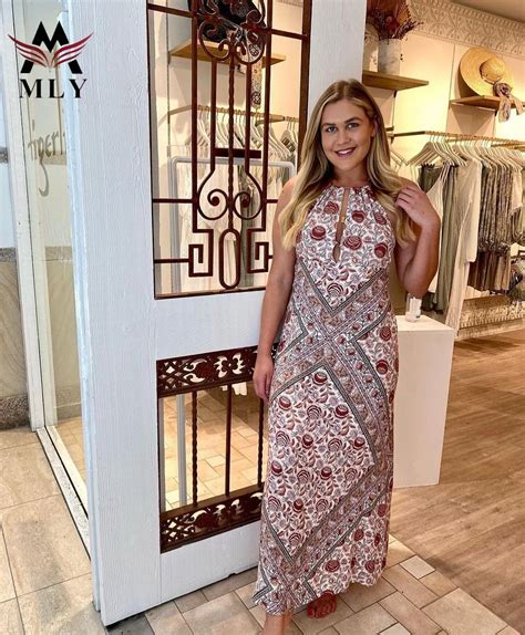 Custom Logo Hot Sexy Plus Size Swim Dress Different Print Style Beachwear One Piece Swimwear