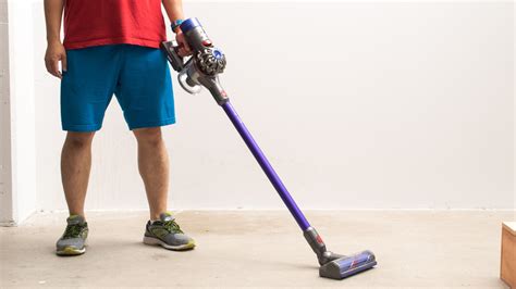 Dyson V8 Animal Review - RTINGS.com