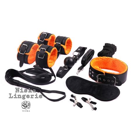 Bộ phụ kiện BDSM món nhiều màu Mã SST Niska Lingerie