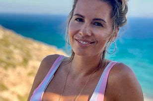 Bikini poszło w odstawkę Pokazała nagranie z plaży CZADERKA pl blog lifestylowy show