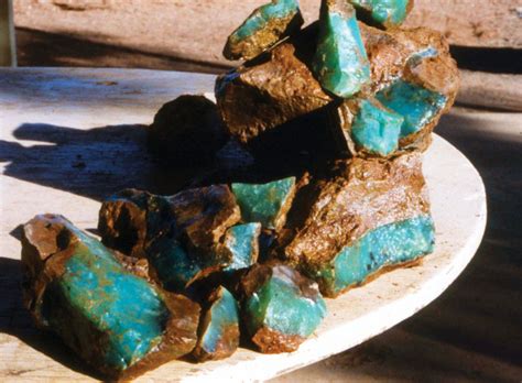 Finding Chrysoprase Stone in Australia - Rock & Gem Magazine