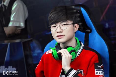 「lck」kt 2 0轻松吊打skt，skt晋级季后赛形势严峻大电竞