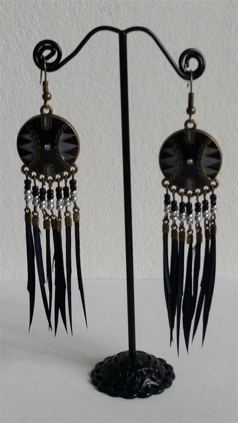 Boucles D Oreille Plume Chabada Bijoux Et Accessoires