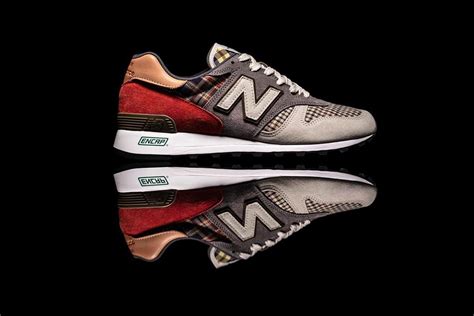 NB1300 - Sneaker Freaker
