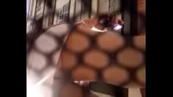 Bajo La Falda XVIDEOS