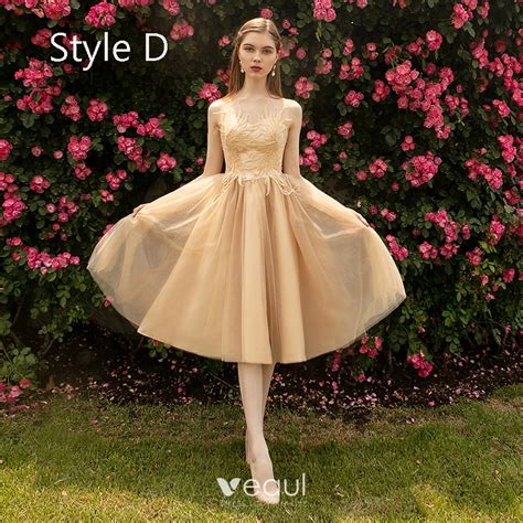 Mode Nude Tärnklänningar Prinsessa Appliqués Spets Te längd Ruffle