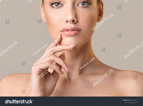 Beauty Concept Attractive Woman Nude Makeup Stock Photo Shutterstock