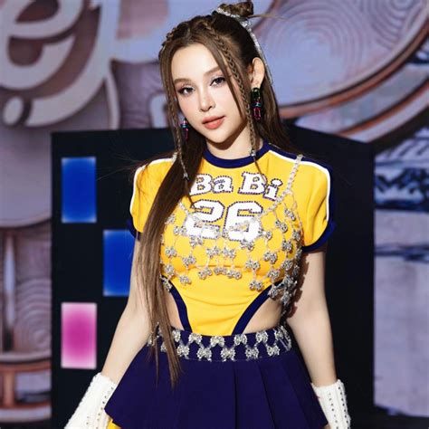 H I B N Th N N M To N Hot Girl Con D U Nh H O M N Gi U C