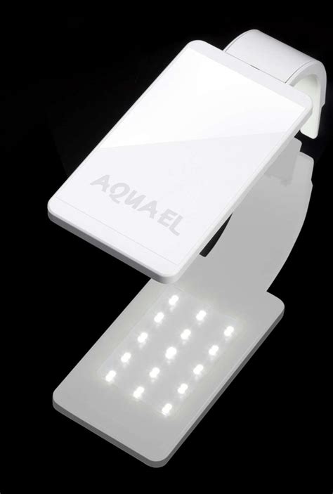 Лампа для аквариума Aquael Leddy Smart Plant | отзывы