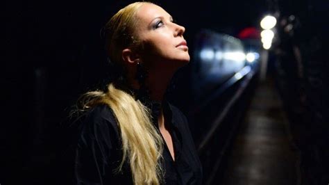 Тоня Матвієнко показала лист до святого Миколая доньки - фото - Showbiz