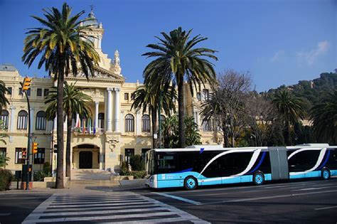 Getting the bus in Malaga city - Malaga Guru