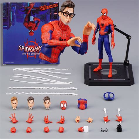 Mafex SV Action Homem Aranha Peter Parker Sorrisos Morales Articulado