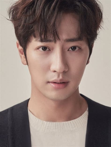 Lee Sang Yeob Asianwiki