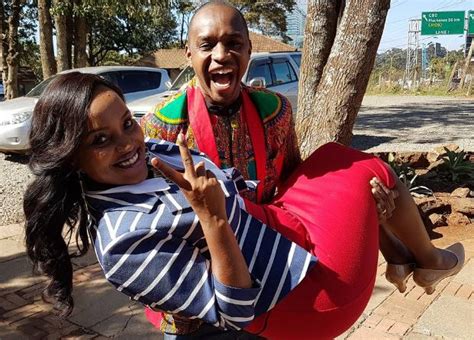 9 Hot Sexy Kobi Kihara Bikini Pics