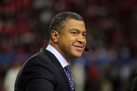 Longtime ESPN star and SportsCenter anchor abruptly leaves network