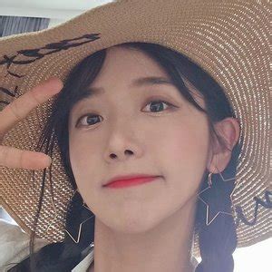 Jinnytty Yyj Nude Leaks OnlyFans Fapellino