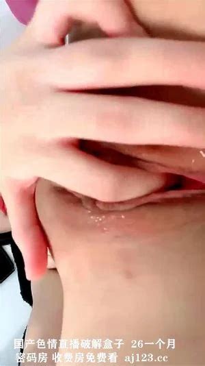 Watch 黑丝诱惑小粉逼全程露脸激情大秀娇嫩的骚奶子比心手指抠逼里搅拌冒白浆 Asian Chinese 作自慰 Porn SpankBang