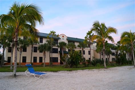 Florida Gulf Coast University Freshman Dorms