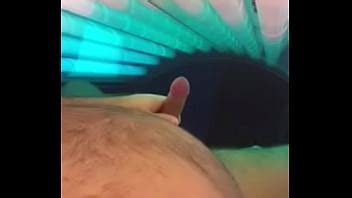 Jacking In Tanning Bed XVIDEOS