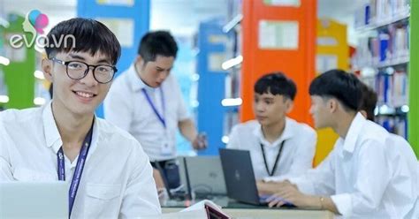 Có một ngành học HOT ra trường lương đến 70 triệu đồng tháng dễ xin việc trong 10 năm tới điểm