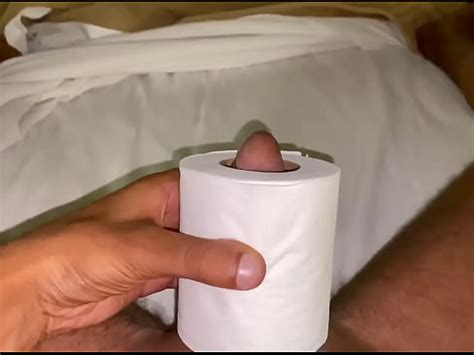 Toilet Paper Roll Test On A Soft Cock XVIDEOS