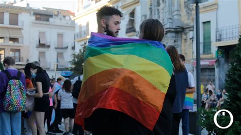 Las Asociaciones Cordobesas Lgtbi Se Concentran Ante La Escalada De