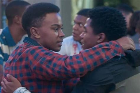 Mais Uma Vez Globo Corta Cena De Beijo Gay Em Vai Na F