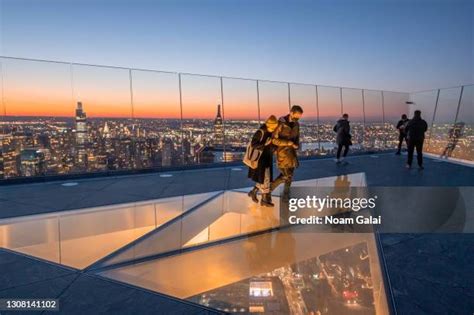 Edge Observation Deck Photos And Premium High Res Pictures Getty Images