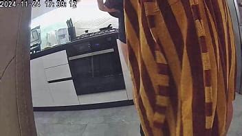 La Moglie Tradisce Il Marito Con Il Suo Migliore Amico Vero XVIDEOS