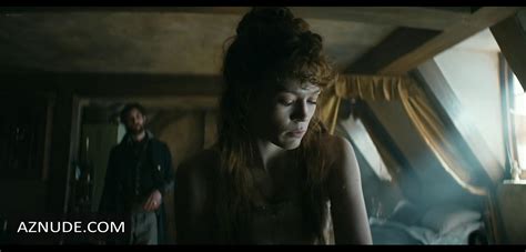 SISI NUDE SCENES AZNude