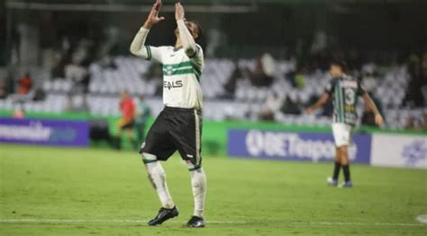 Santos Treina Na Vila Belmiro Para Duelo Portuguesa E Carille Tem