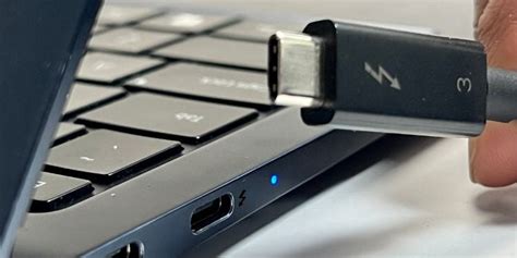 Thunderbolt Vs USB C: Apa Perbedaannya - All Things Windows