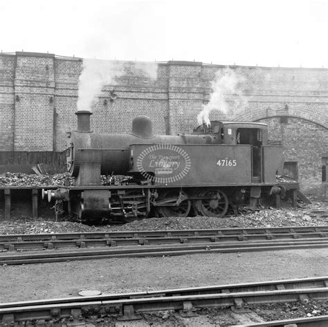 The Transport Library British Railways Steam Locomotive Class Fowler 2f 0 6 0t Dock Tank 47165