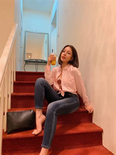 X N Xao Clip Hot Girl Tr M Anh Ng I Nh U V A H Say X N Da En Nh M K M Xinh