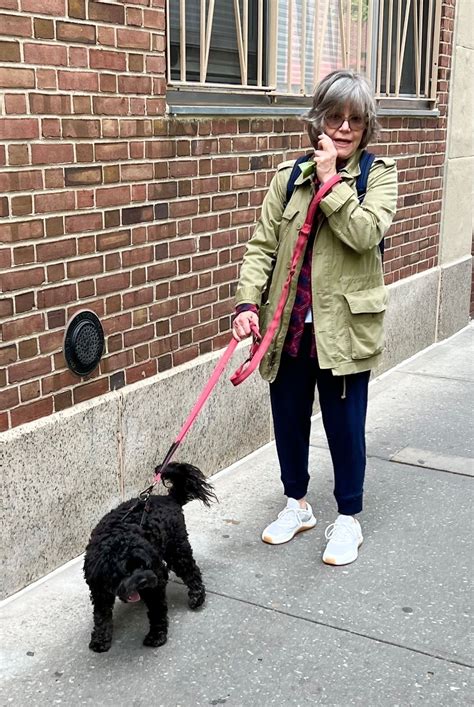 Sally Field Outfits & Style Photos • CelebMafia