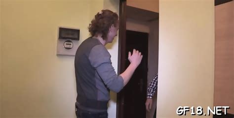 Aphrodisiac Brunette Rosa Mentoni Deepthroats A Big Meat