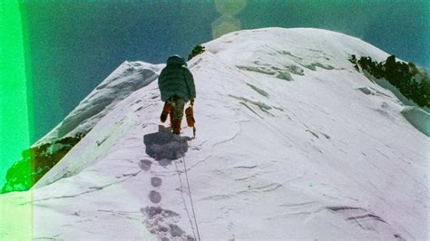 Un Fantasma En El Glaciar A 50 Años De Una Trágica Expedición En El