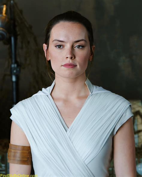 Daisy Ridley Hot Images