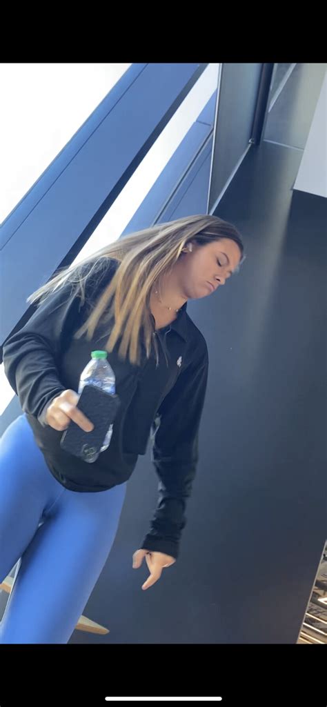 Pretty Ass College Girl In Blue Leggings OC Spandex Leggings Yoga Pants Forum